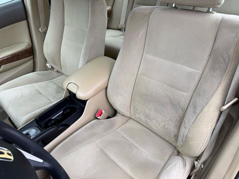 Used 2009 Honda Accord EX image 6