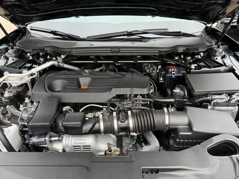 Certified 2025 Acura TLX w/ Technology Package image 14