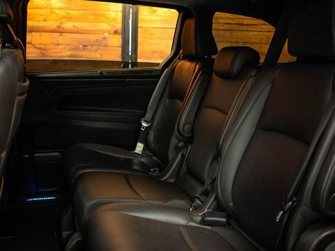 Used 2019 Honda Odyssey Elite image 11