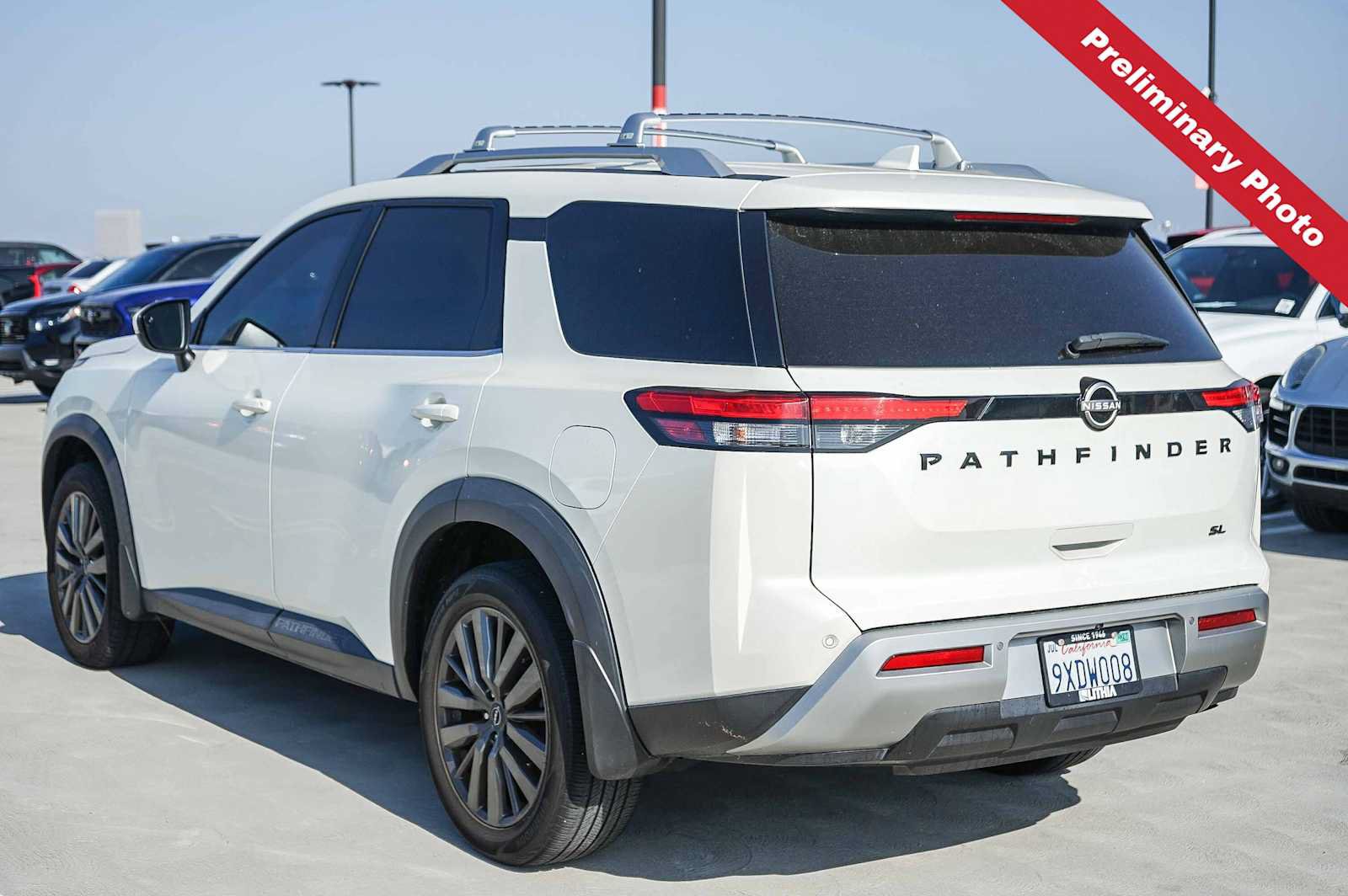 Used 2022 Nissan Pathfinder SL w/ SL Premium Package FWD image 8