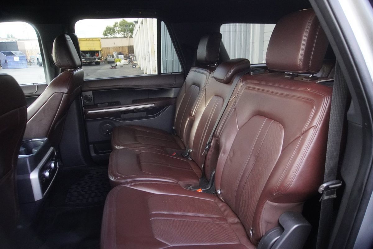 Used 2022 Ford Expedition Max Limited AWD/4WD image 12
