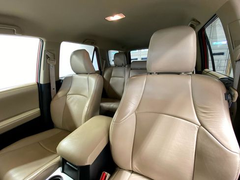 Used 2017 Toyota 4Runner SR5 image 13