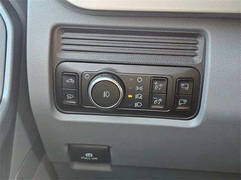 New 2025 Ford F350 XLT w/ Black Appearance Package image 28