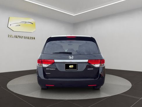 Used 2016 Honda Odyssey SE image 6