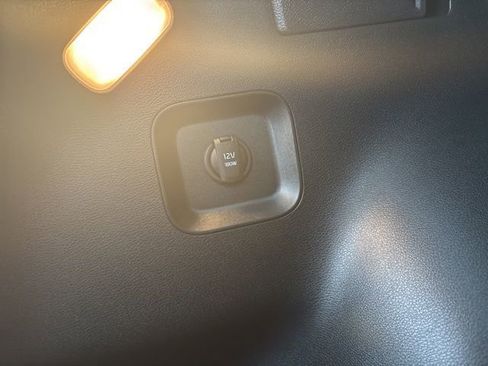 Used 2023 Kia Sportage EX image 36