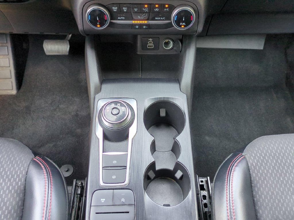Certified 2025 Ford Escape ST-Line AWD/4WD image 22