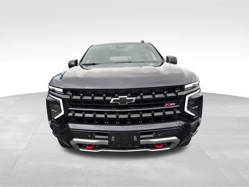 Used 2025 Chevrolet Tahoe Z71 AWD/4WD image 9