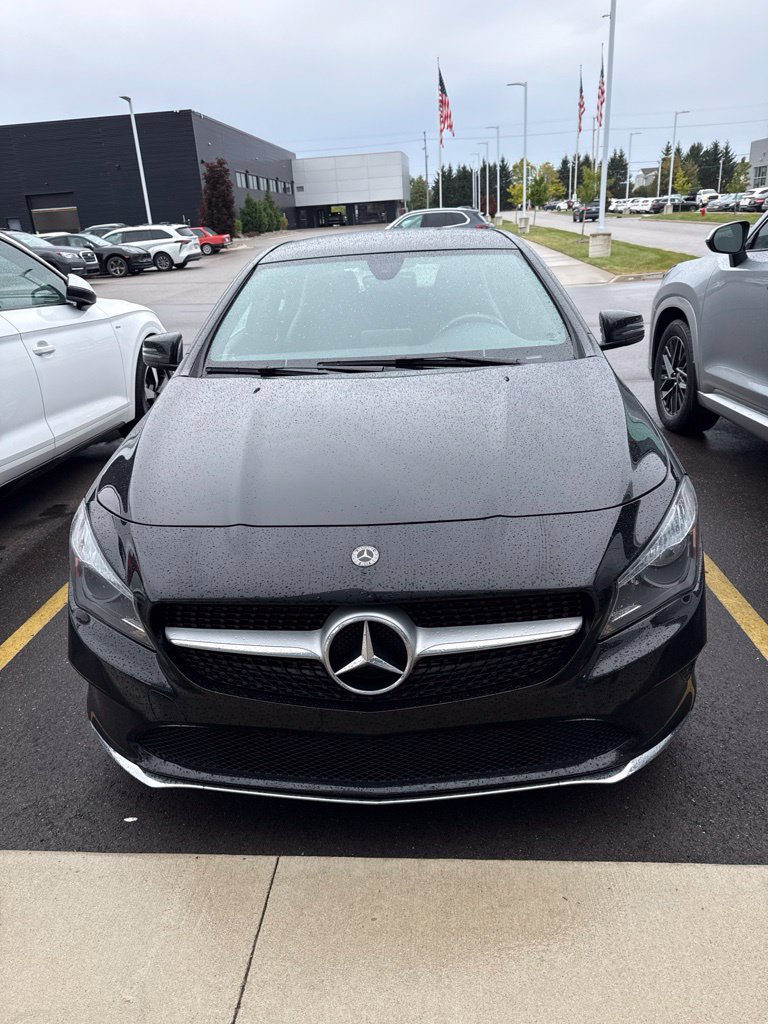 Used 2019 Mercedes-Benz CLA 250 4MATIC image 2