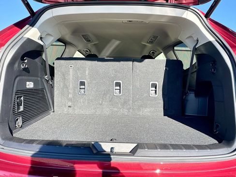 Certified 2023 Subaru Ascent Premium w/ Convenience Package image 34