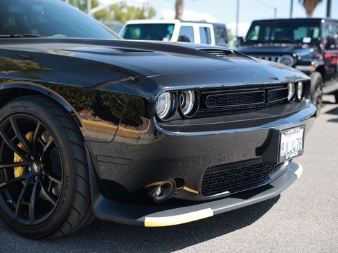 Used 2023 Dodge Challenger R/T Scat Pack RWD image 7