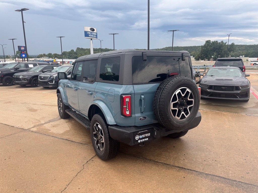 Used 2023 Ford Bronco Outer Banks AWD/4WD image 5