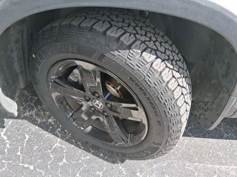 Used 2022 Honda Ridgeline Black Edition image 13