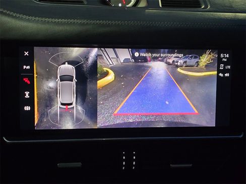 Used 2022 Porsche Cayenne image 31