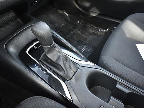 Used 2023 Toyota Corolla LE image 20