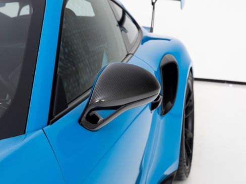 Used 2018 Porsche 911 GT2 RS image 52