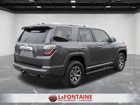 Used 2023 Toyota 4Runner Limited AWD/4WD image 5