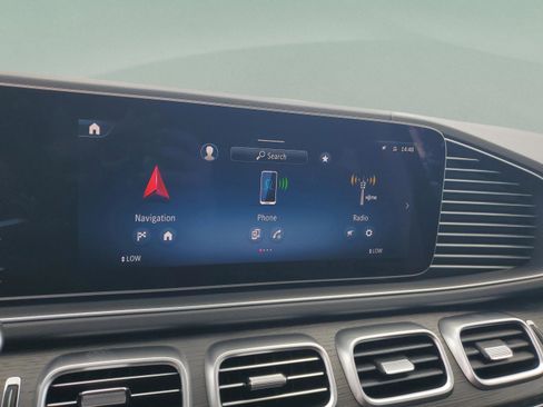 Certified 2026 Mercedes-Benz GLS 450 4MATIC image 29