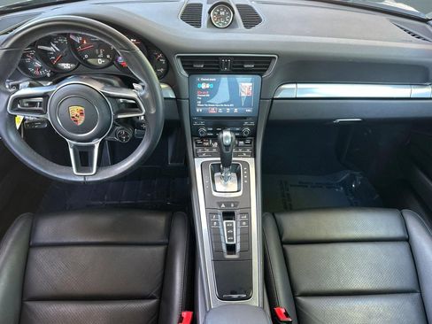 Used 2018 Porsche 911 Carrera RWD image 14