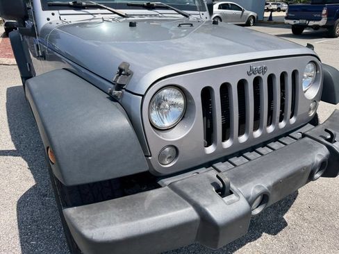 Used 2016 Jeep Wrangler Unlimited Sport w/ Quick Order Package 24S AWD/4WD image 13