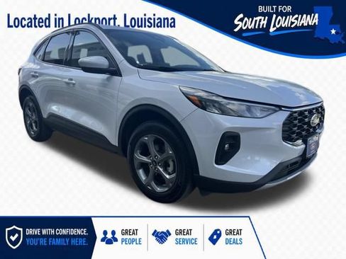 Used 2025 Ford Escape ST-Line Select AWD/4WD image 1
