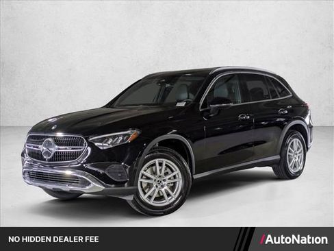 Certified 2023 Mercedes-Benz GLC 300 image 1
