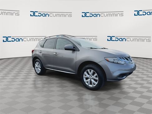 Used 2012 Nissan Murano SL w/ Navigation Pkg image 2