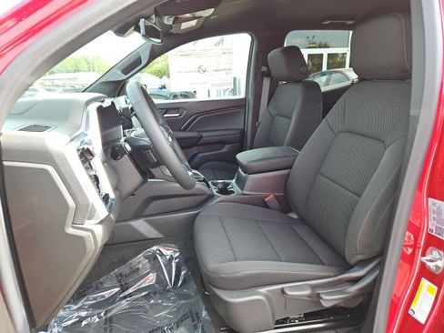 New 2026 GMC Canyon Elevation w/ Convenience Package image 24