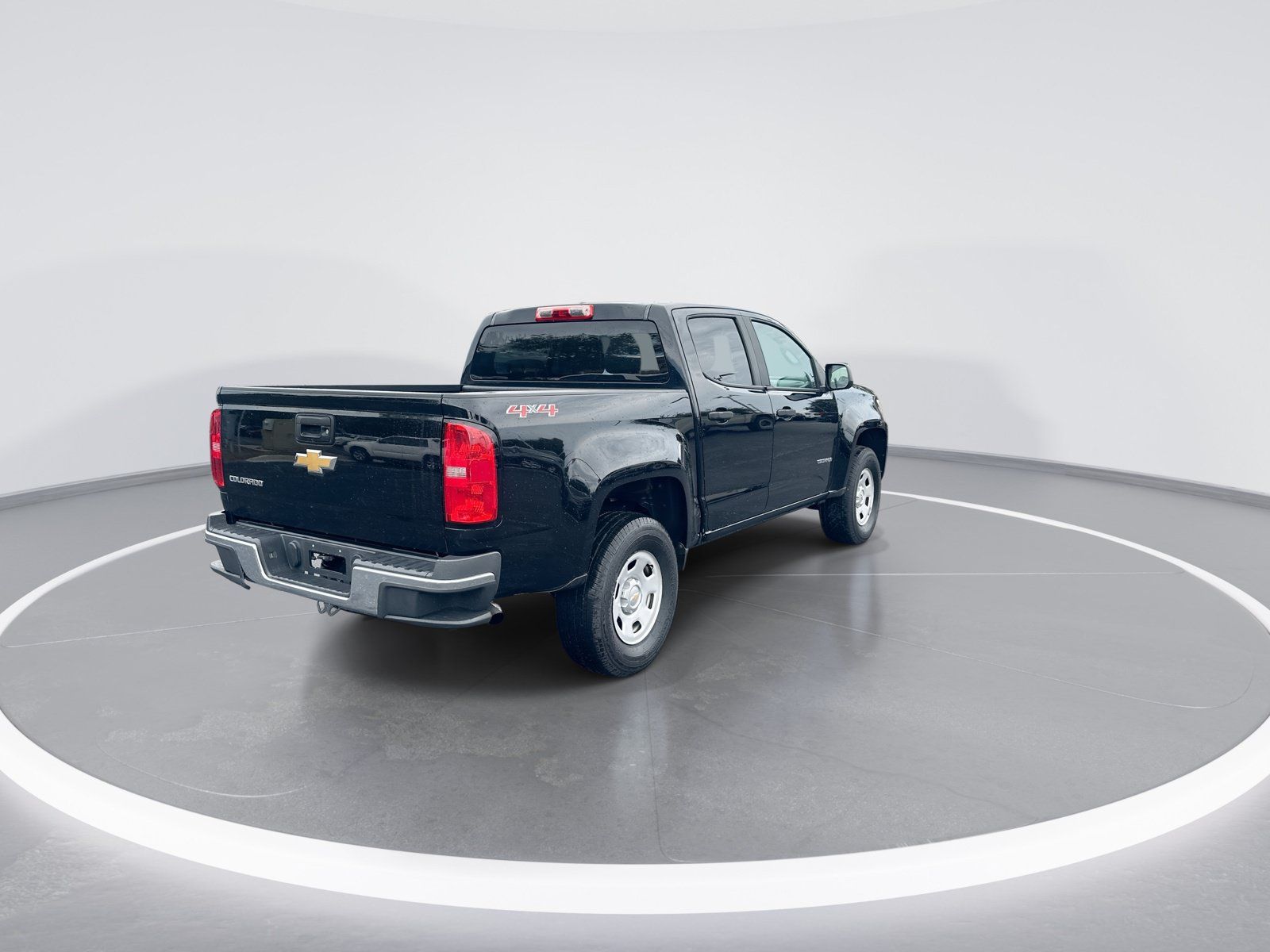 Used 2015 Chevrolet Colorado W/T w/ WT Convenience Package AWD/4WD image 9