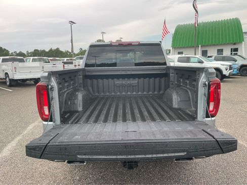 Used 2026 GMC Sierra 1500 Denali w/ Denali Reserve Package AWD/4WD image 22