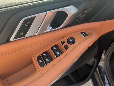 Used 2021 BMW X5 sDrive40i w/ Premium Package 2 image 19