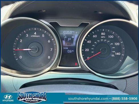 Used 2016 Hyundai Veloster w/ Option Group 03 FWD image 28