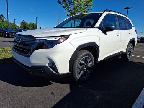 New 2026 Subaru Forester Premium AWD/4WD image 2