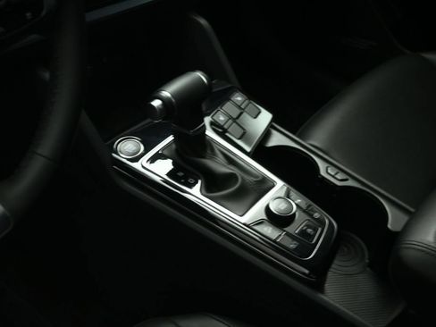 Used 2025 Kia Sportage SX FWD image 43