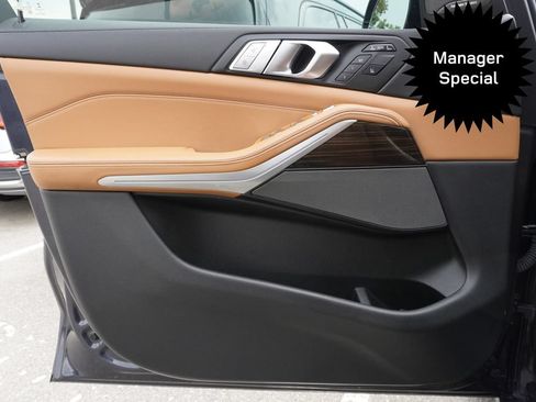 Used 2020 BMW X7 xDrive40i w/ Premium Package AWD/4WD image 17