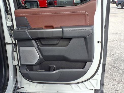 Used 2023 Ford F150 Lariat w/ Equipment Group 502A High image 16