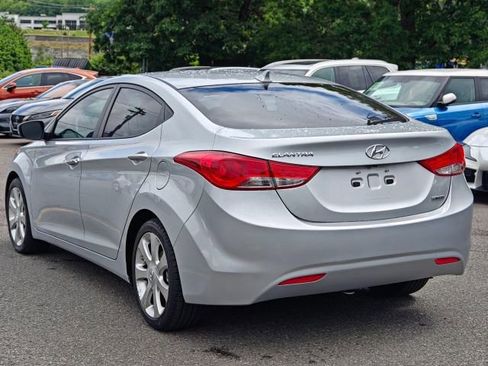 Used 2012 Hyundai Elantra Limited w/ Technology Pkg 5 FWD image 6