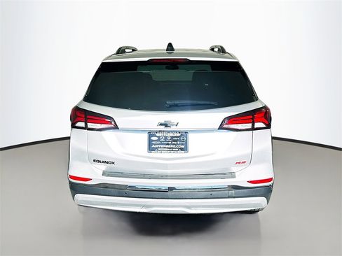 Used 2022 Chevrolet Equinox RS image 6