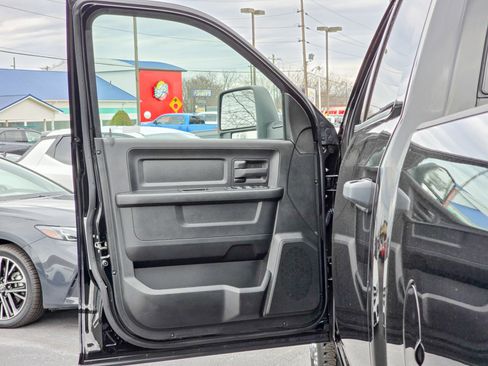 Used 2024 RAM 3500 Tradesman w/ Towing Technology Group image 30