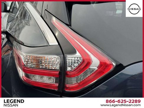 Used 2018 Nissan Murano SL image 7