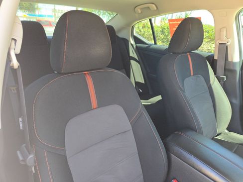 Certified 2024 Nissan Sentra SR FWD image 29