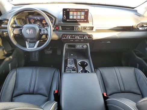 Used 2023 Honda Pilot Elite image 30