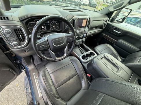 Used 2020 GMC Sierra 3500 Denali w/ Denali Ultimate Package AWD/4WD image 12