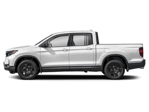 New 2026 Honda Ridgeline Black Edition image 3