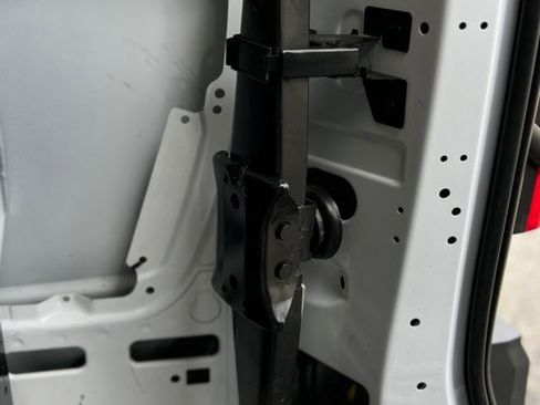 Used 2018 Mercedes-Benz Metris image 33