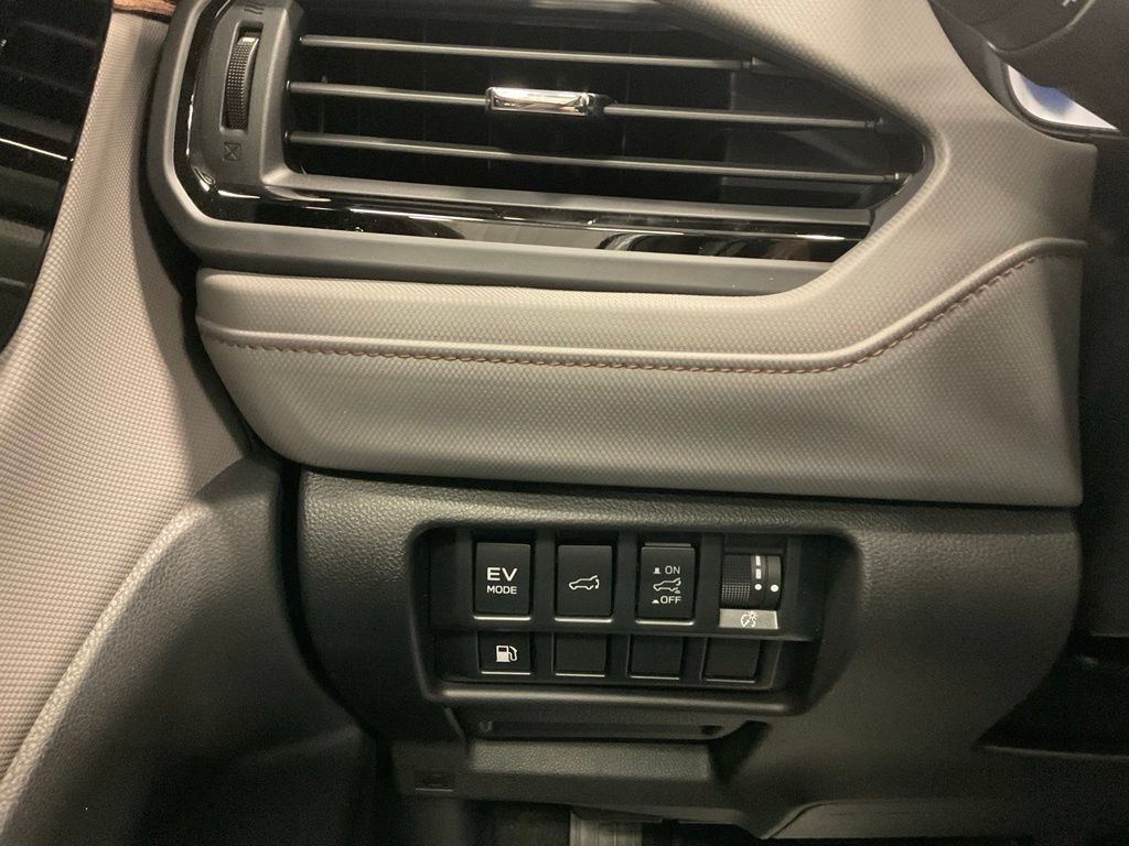 New 2026 Subaru Forester Touring AWD/4WD image 11