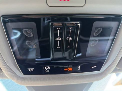 Used 2024 Volkswagen Atlas SEL Premium R-Line AWD/4WD image 22