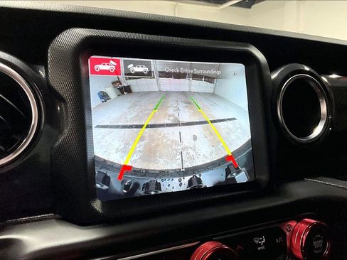 Used 2023 Jeep Wrangler Unlimited Rubicon 392 w/ Xtreme Recon 35" Tire Package image 29