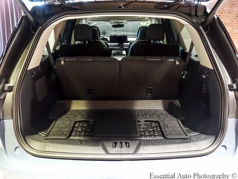 Used 2026 Lincoln Aviator Reserve AWD/4WD image 26