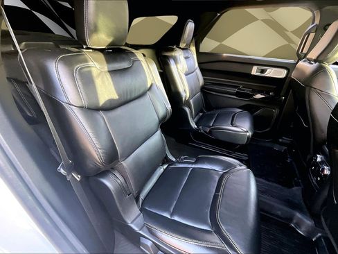 Certified 2022 Ford Explorer ST w/ Equipment Group 401A image 27