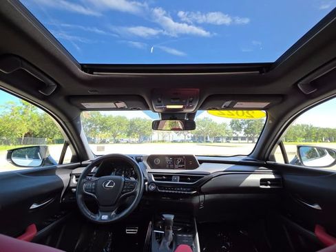 Used 2022 Lexus UX 200 F Sport w/ Accessory Package (Z2) FWD image 20